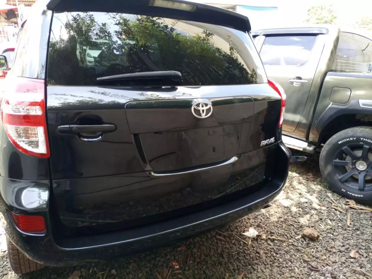 Toyota RAV 4 - 2015