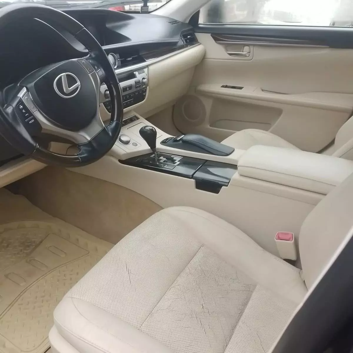 Lexus ES 350   - 2014