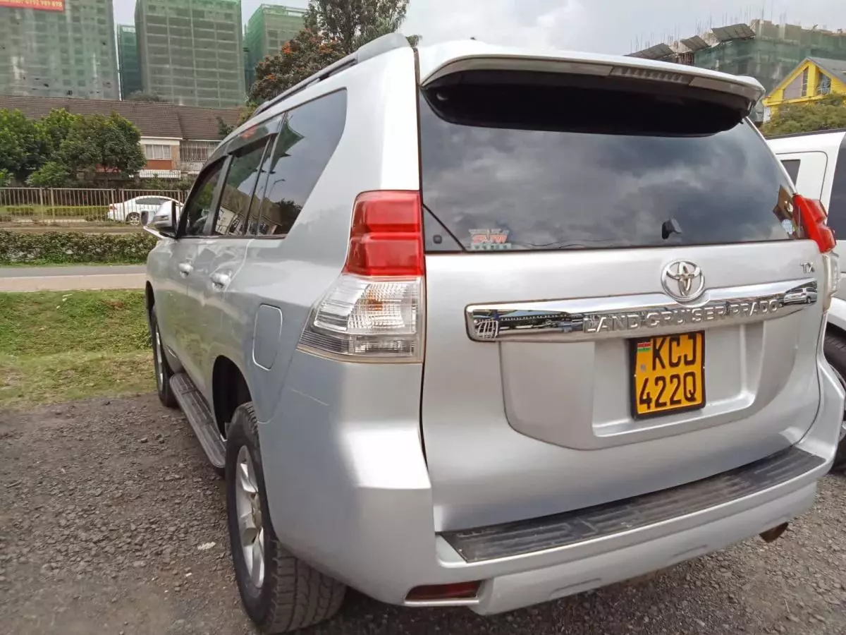 Toyota Land Cruiser Prado TX L   - 2010