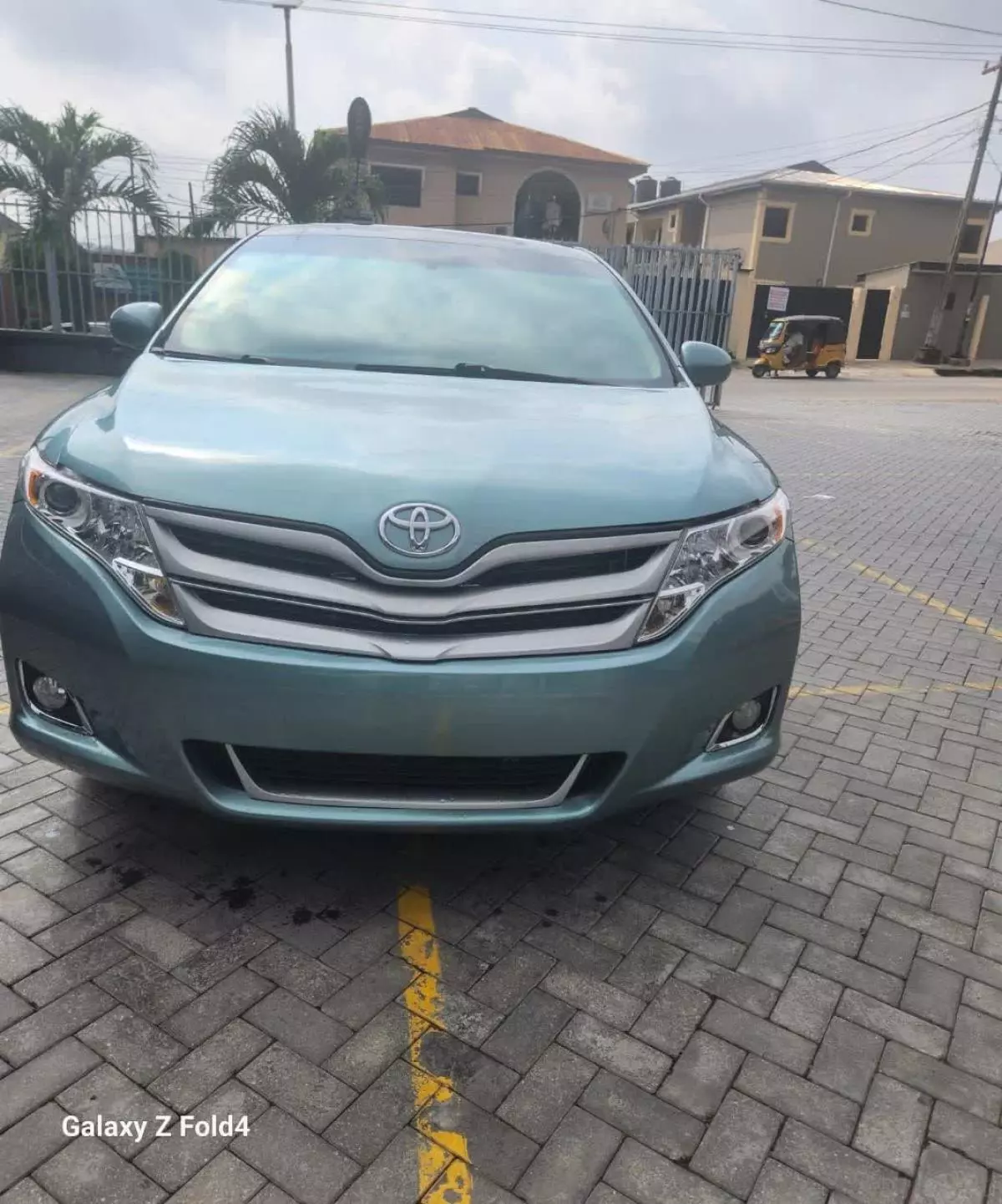 Toyota Venza   - 2010