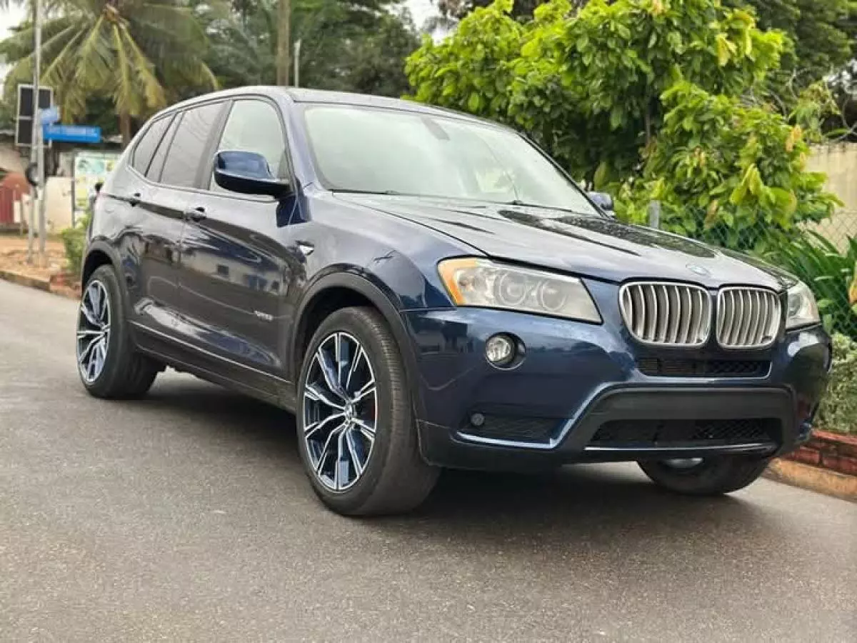 BMW X3   - 2012