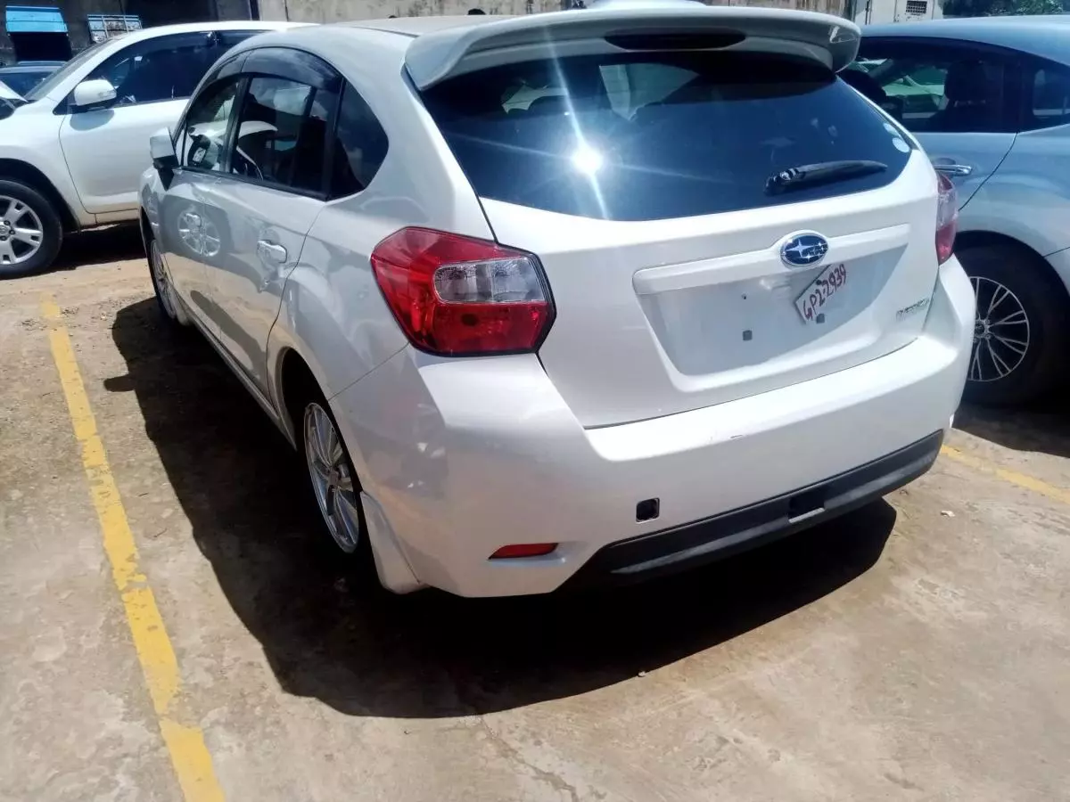 Subaru Impreza   - 2014