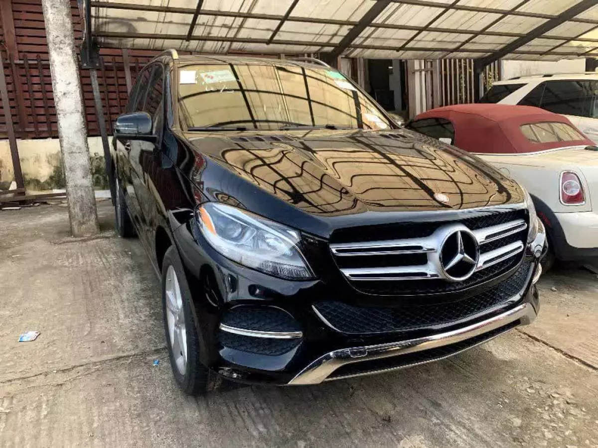 Mercedes-Benz GLE 350   - 2016