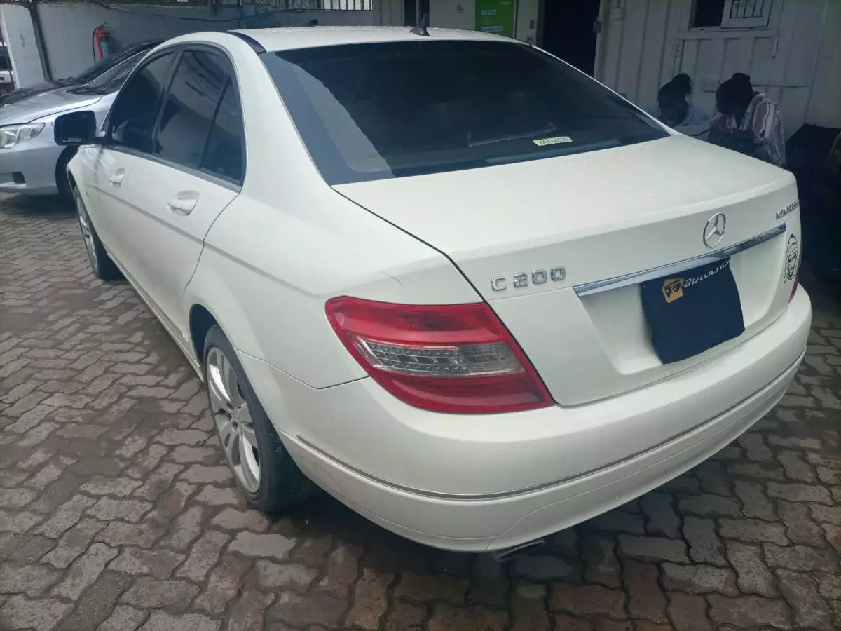 Mercedes-Benz C 200 - 2009