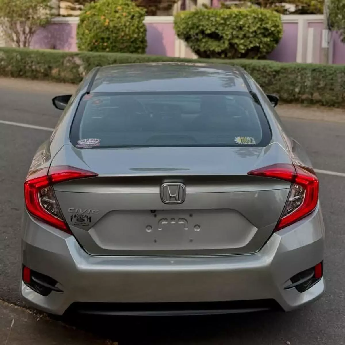 Honda Civic   - 2017