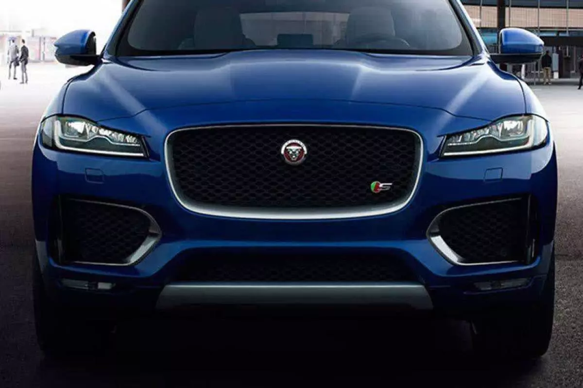 Jaguar F-Pace   - 2016