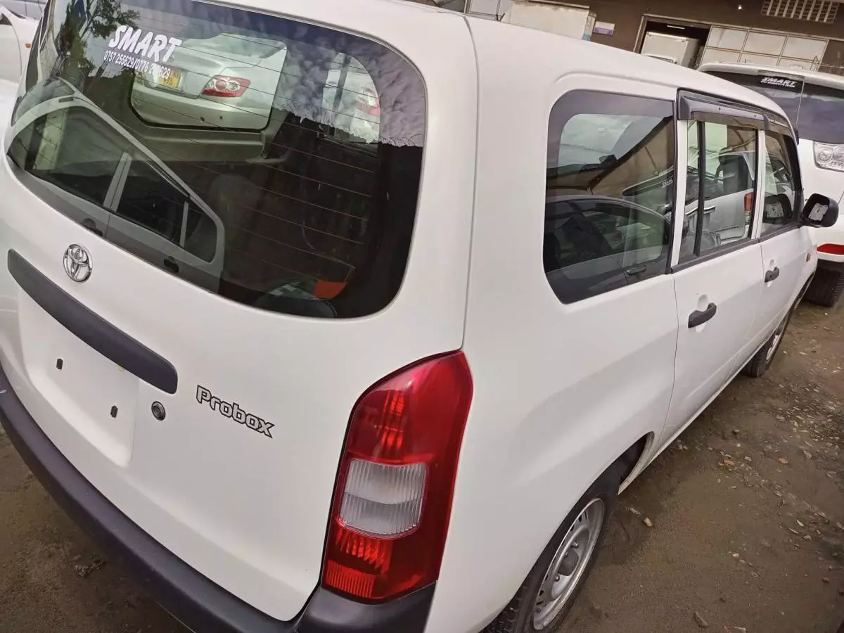 Toyota Probox  - 2009