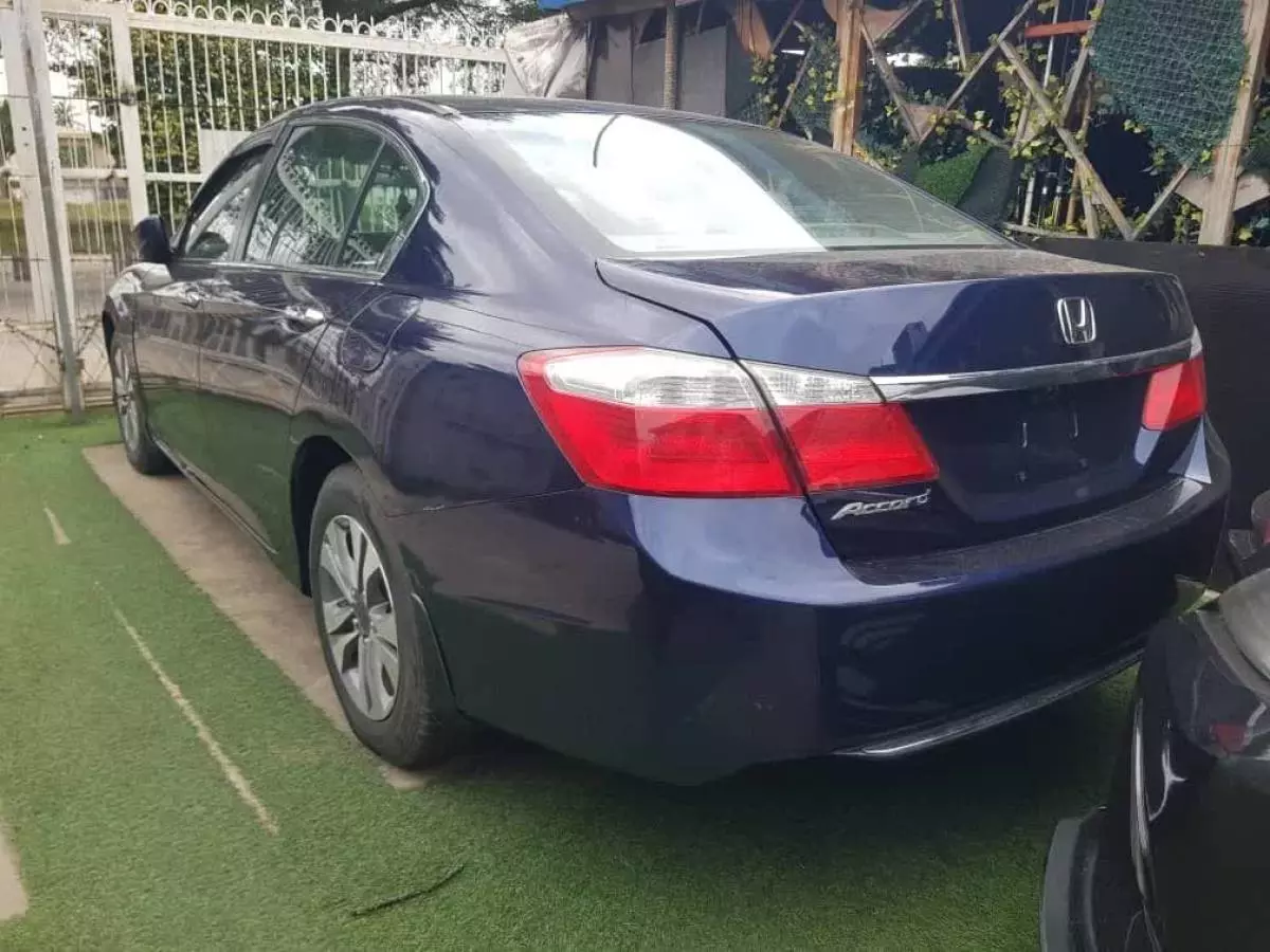 Honda Accord   - 2014