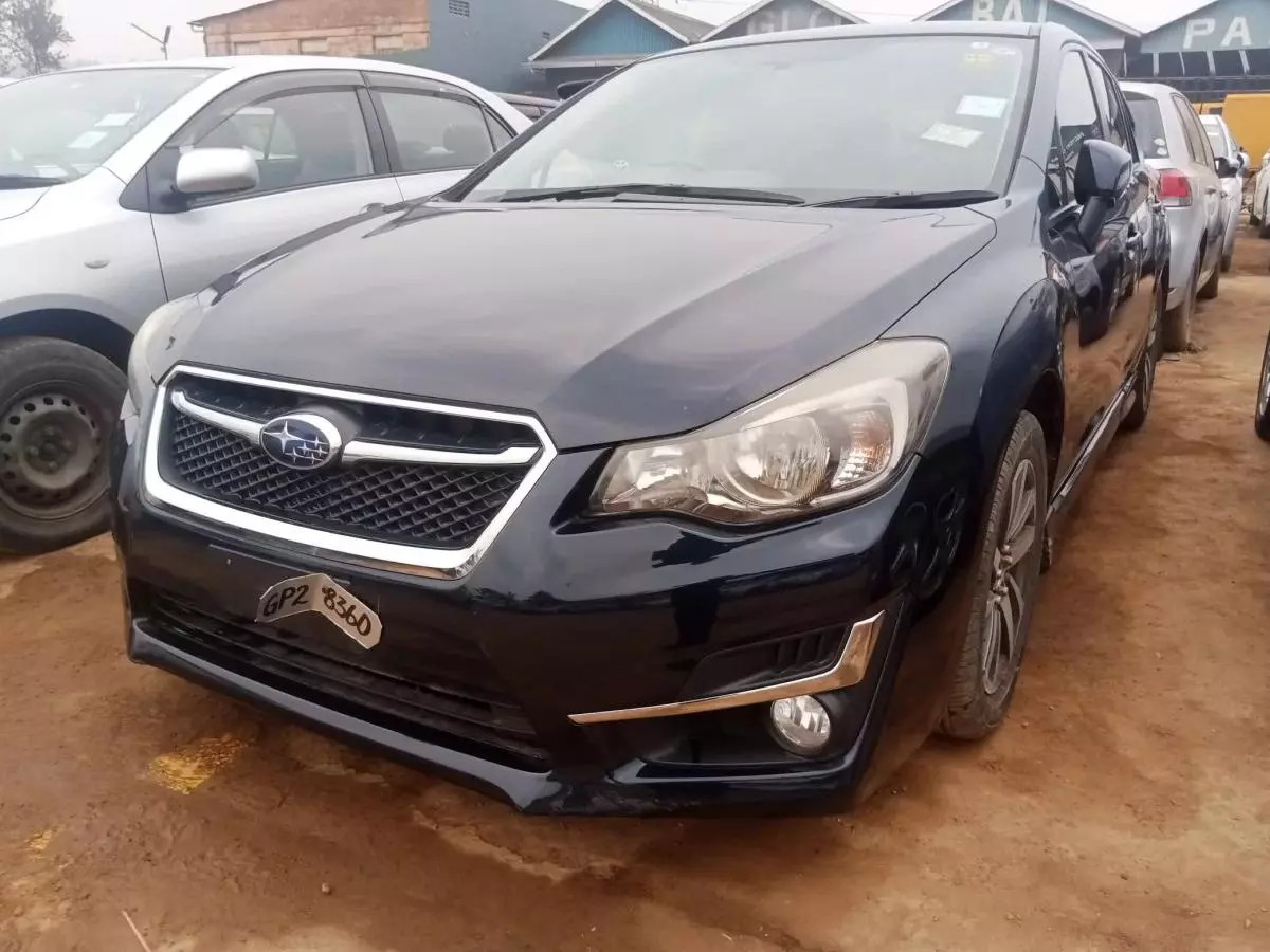 Subaru Impreza   - 2014