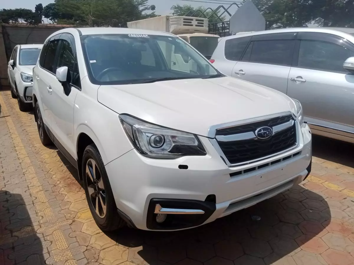 Subaru Forester   - 2015