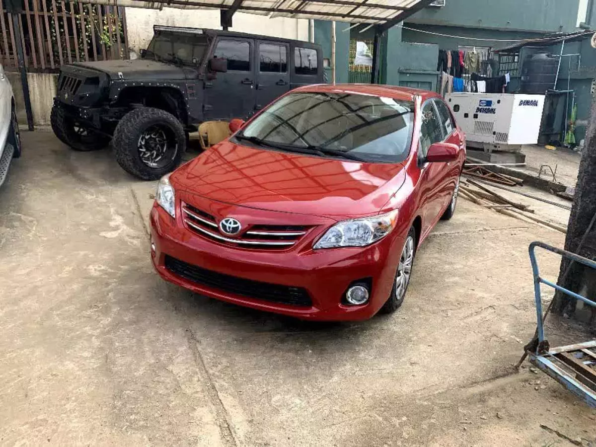 Toyota Corolla   - 2013