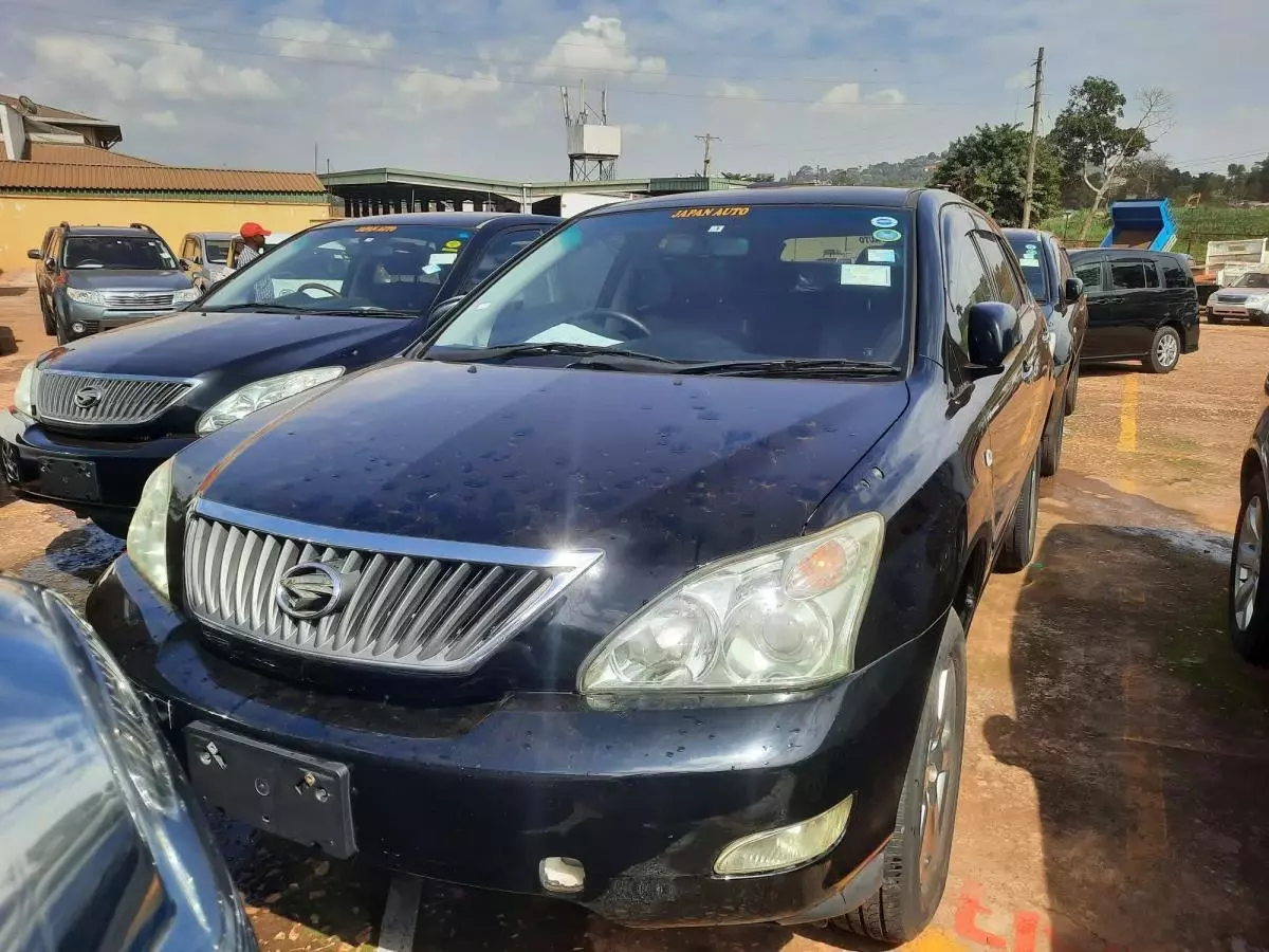 Toyota Harrier   - 2009