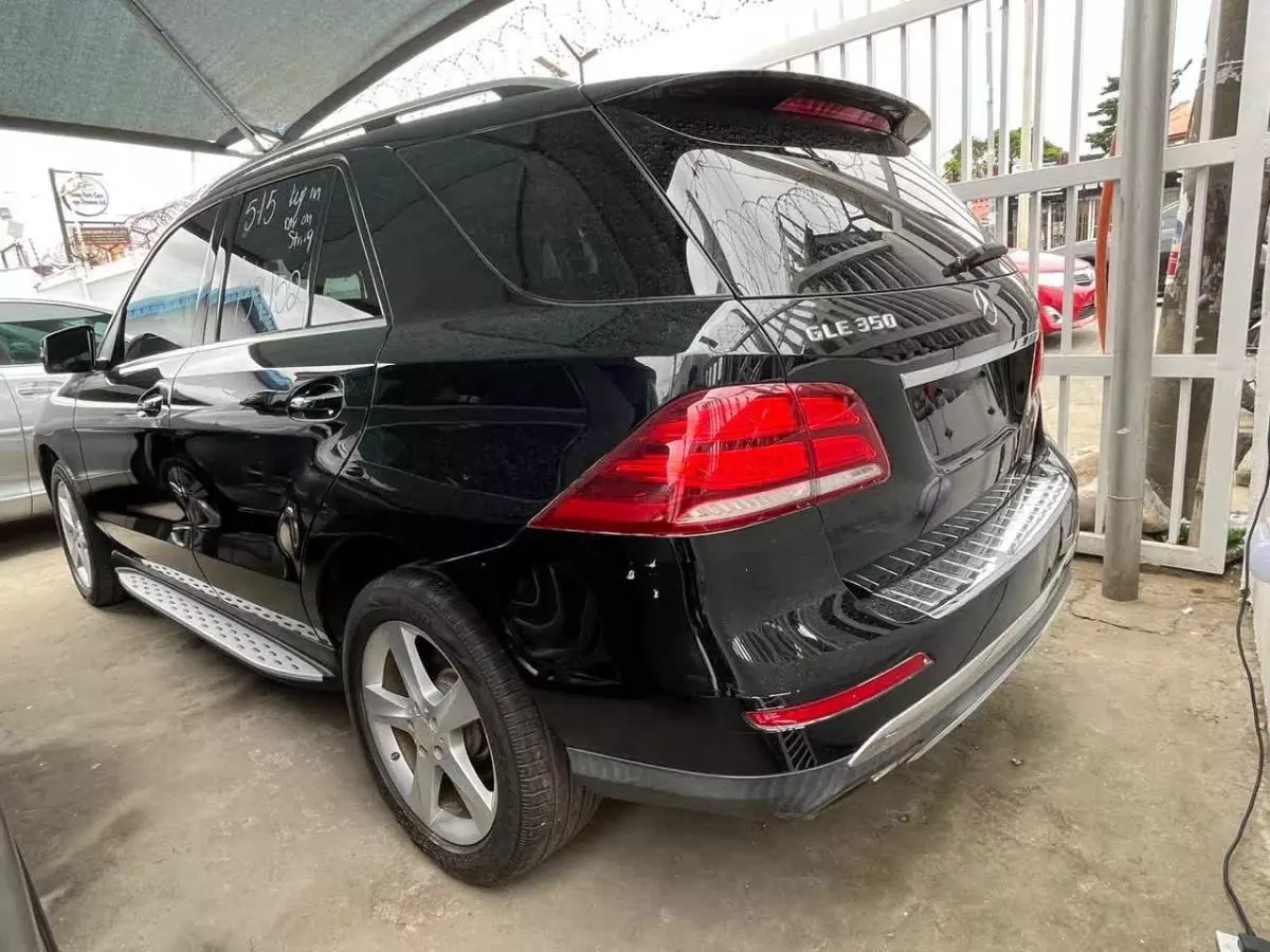 Mercedes-Benz GLE 350   - 2016