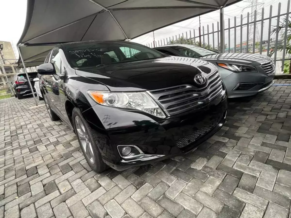 Toyota Venza   - 2010