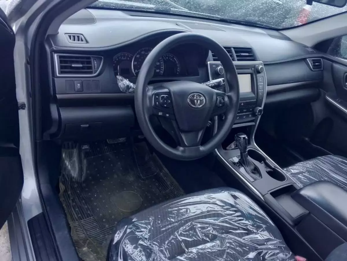 Toyota Camry   - 2015