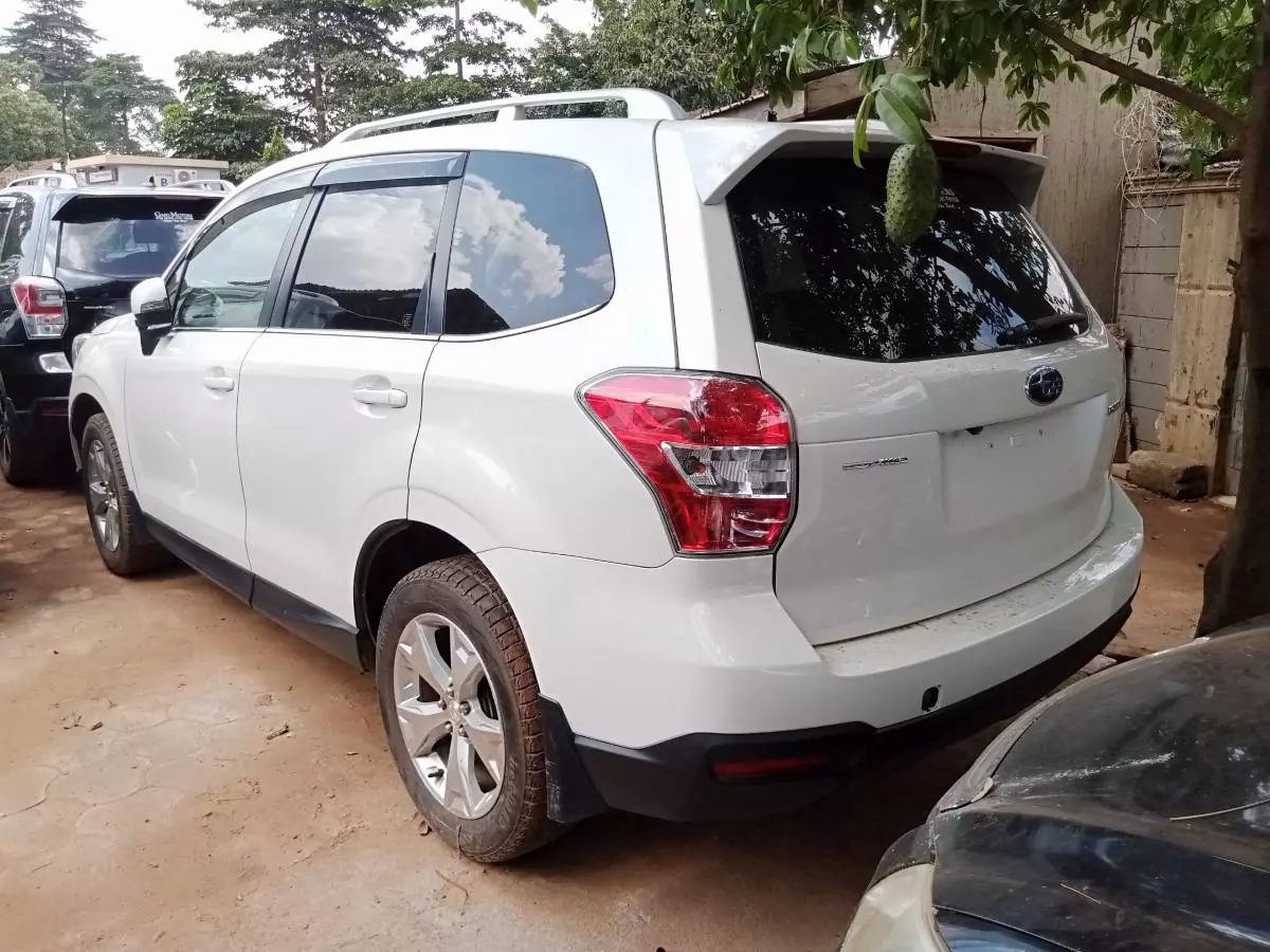 Subaru Forester   - 2015