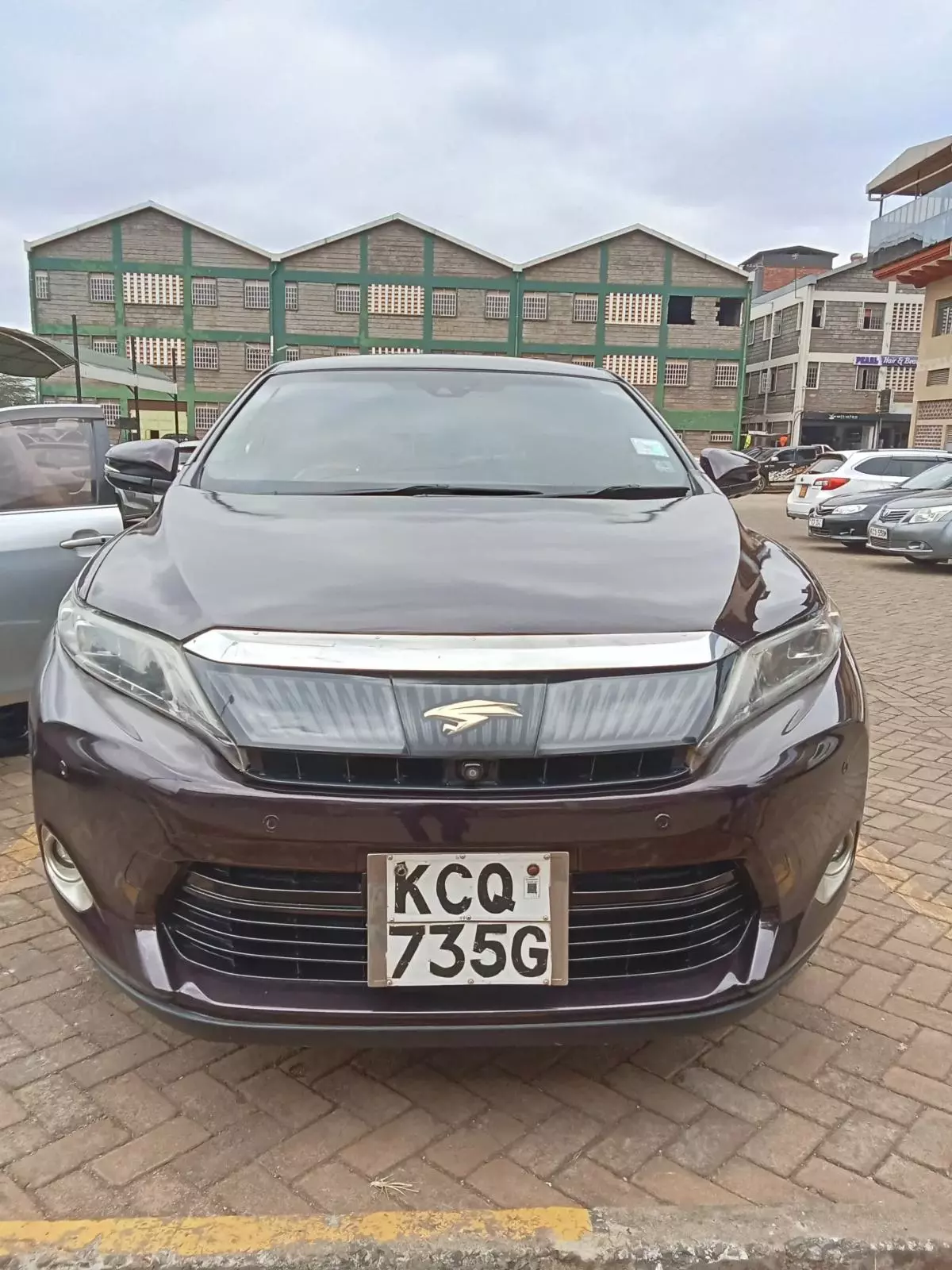 Toyota Harrier   - 2013