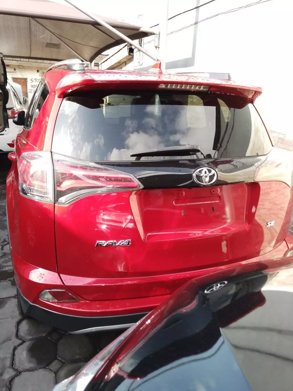 Toyota RAV 4   - 2017