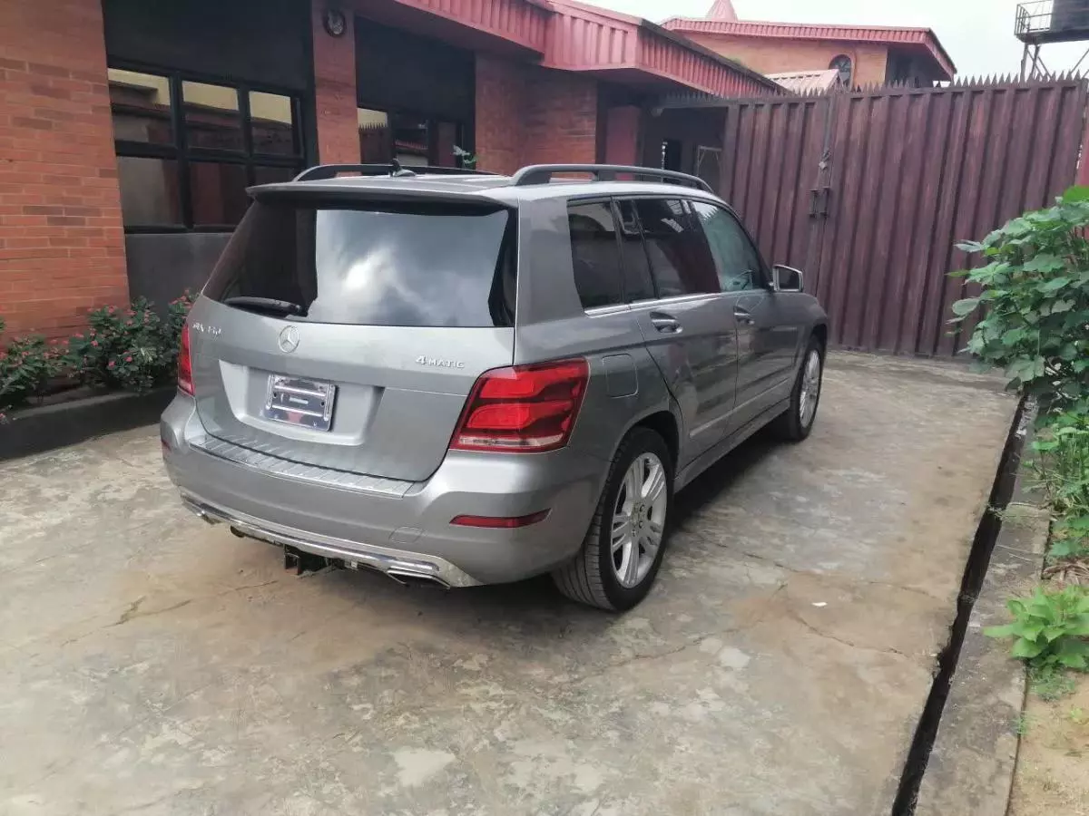 Mercedes-Benz GLK 350   - 2013