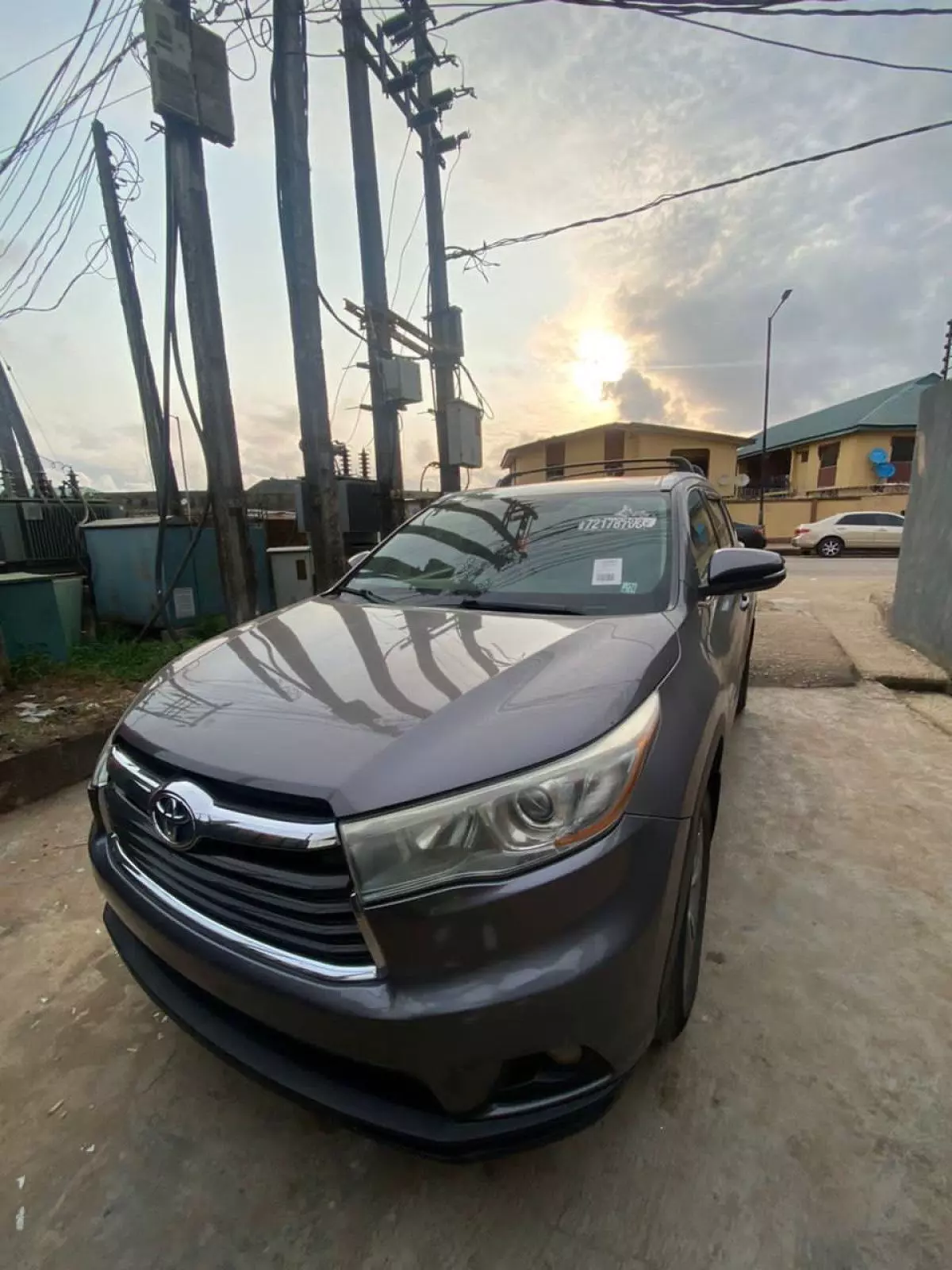 Toyota Highlander   - 2015