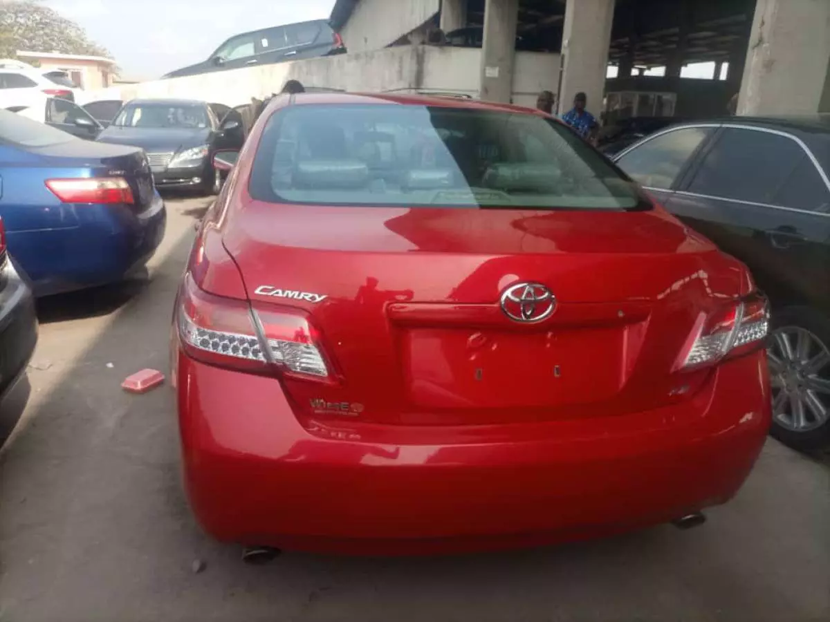 Toyota Camry - 2008