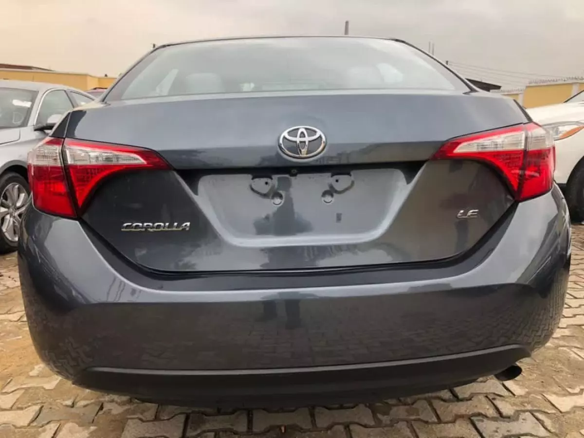 Toyota Corolla   - 2015