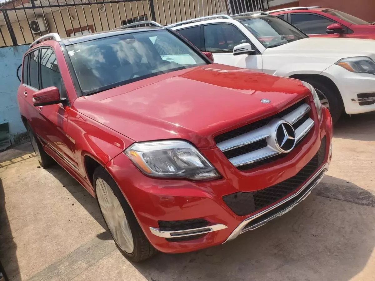 Mercedes-Benz GLK 350   - 2014