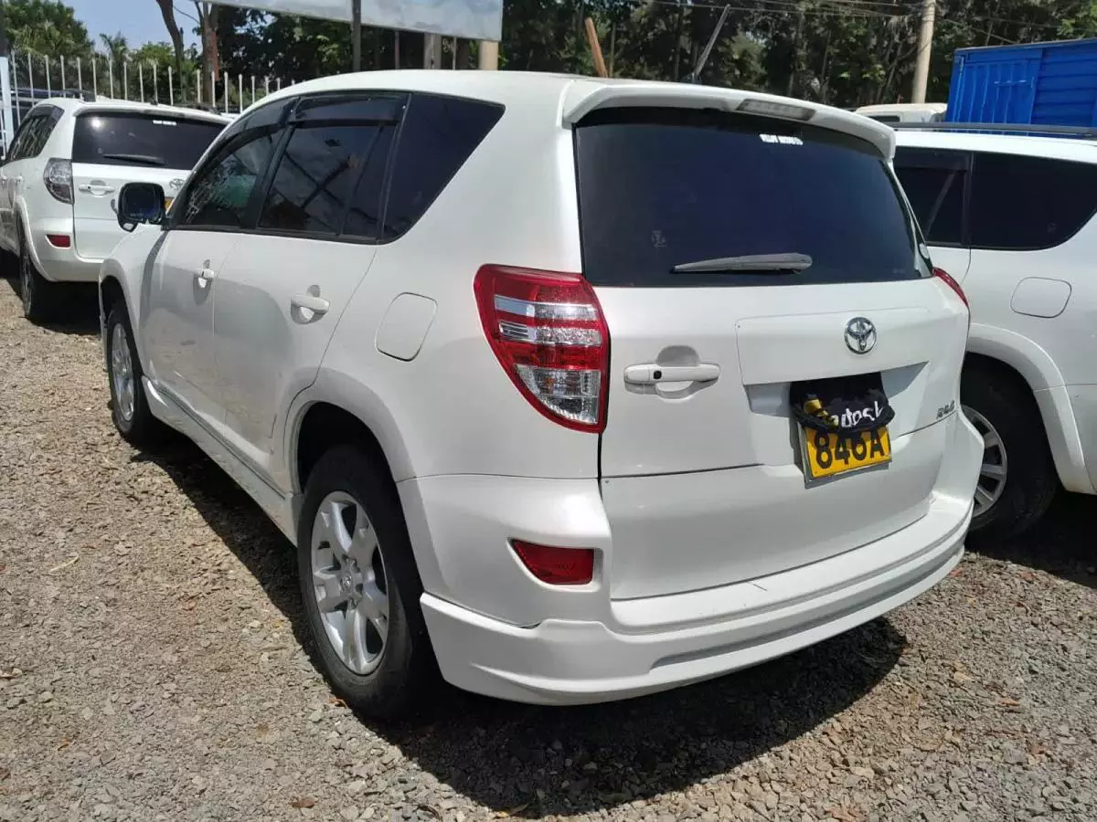 Toyota RAV 4 - 2012