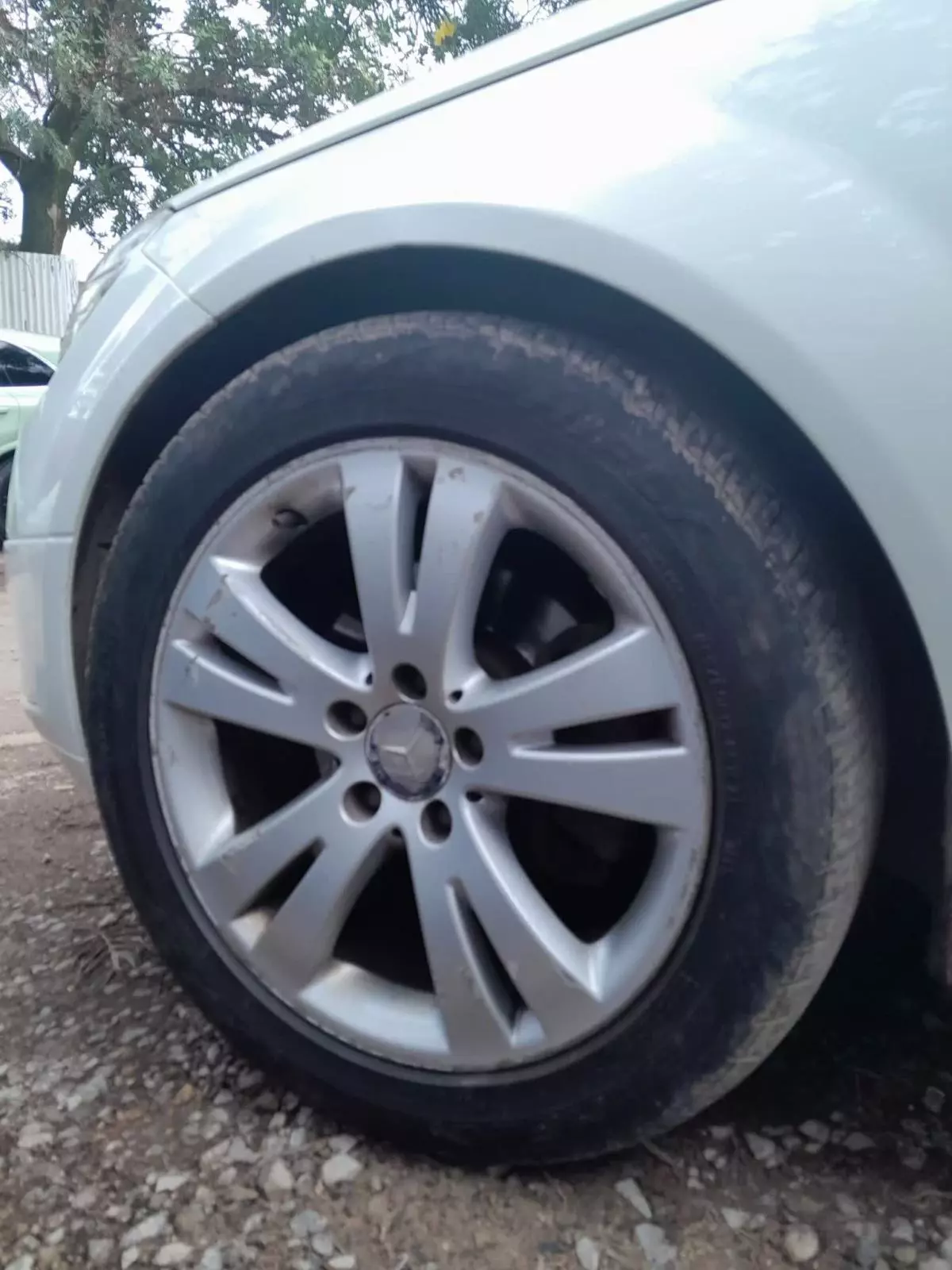 Mercedes-Benz C 200 - 2011