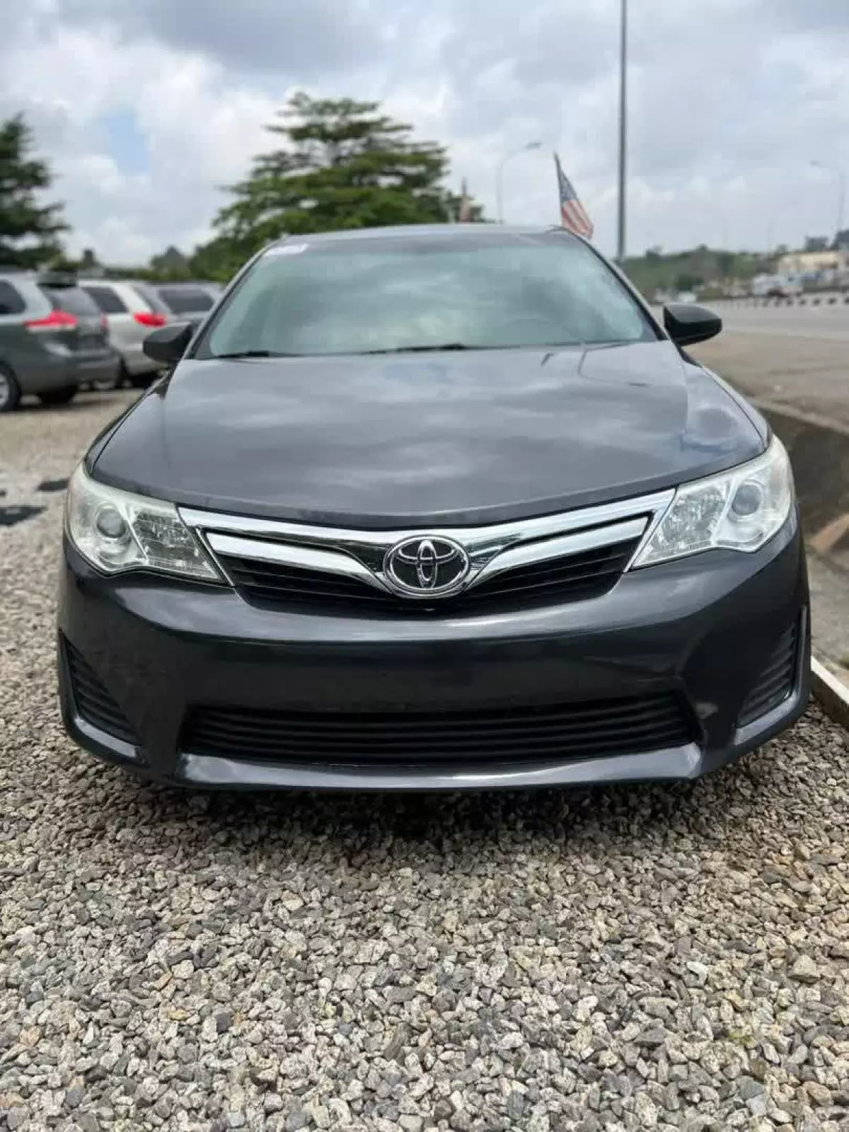 Toyota Camry   - 2012