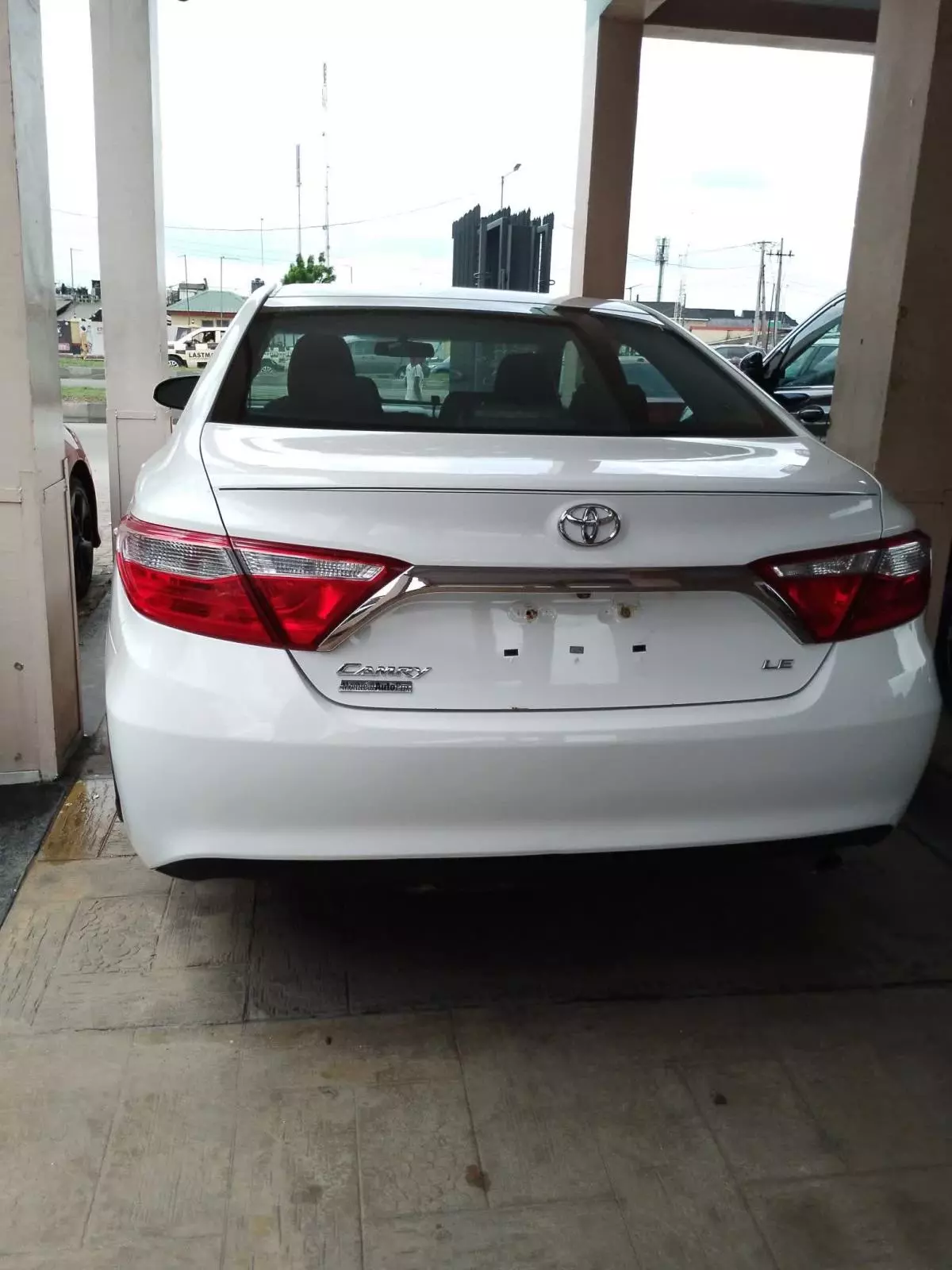 Toyota Camry   - 2016