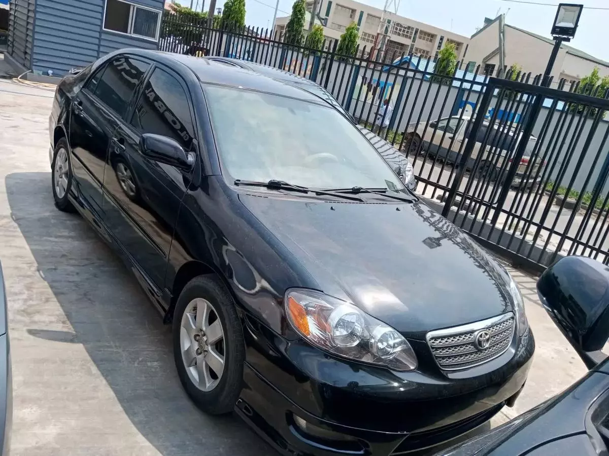 Toyota Corolla - 2008