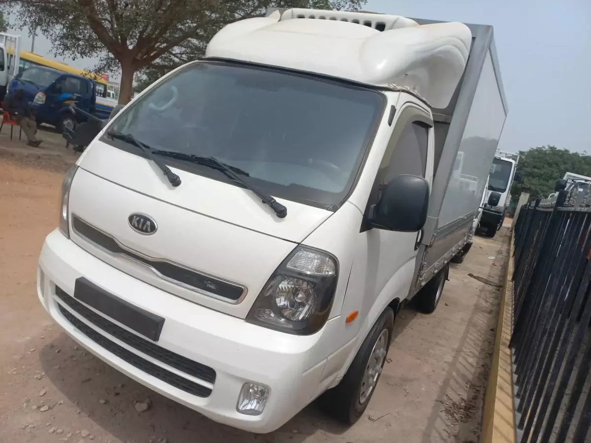 Kia Bongo - 2013