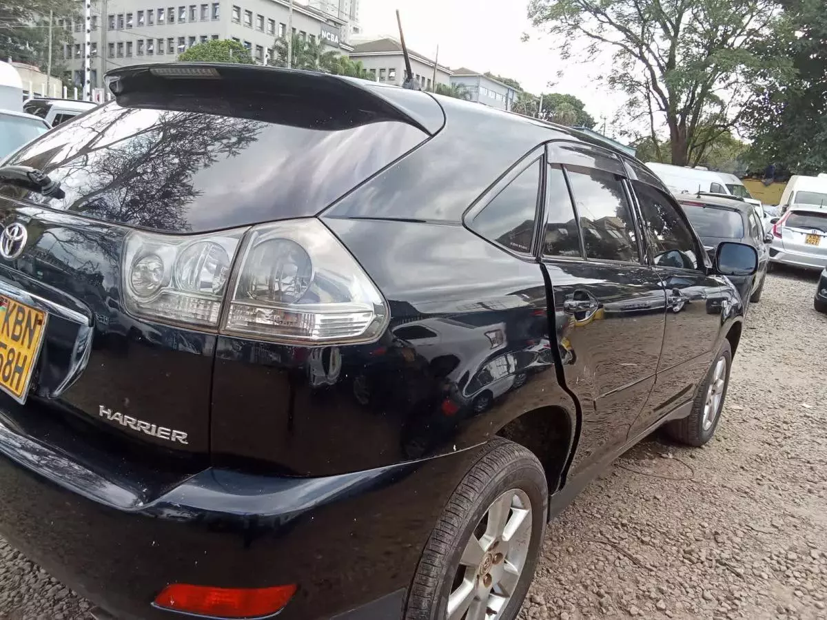 Toyota Harrier   - 2003