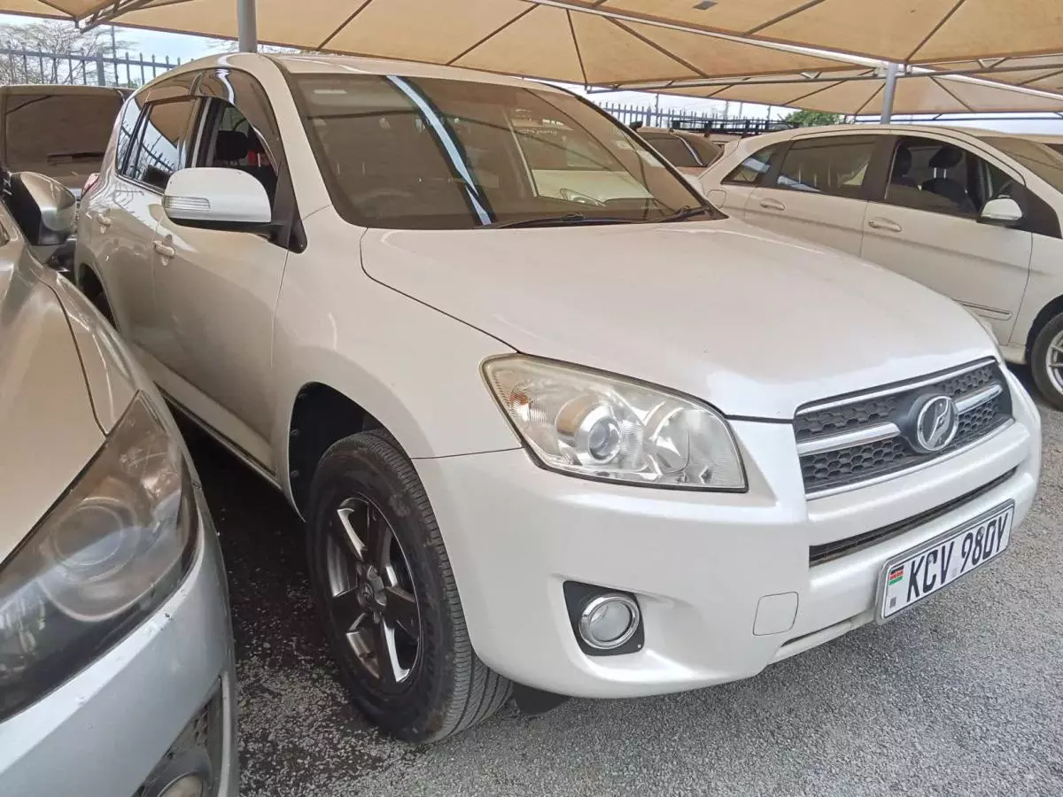 Toyota RAV 4   - 2013