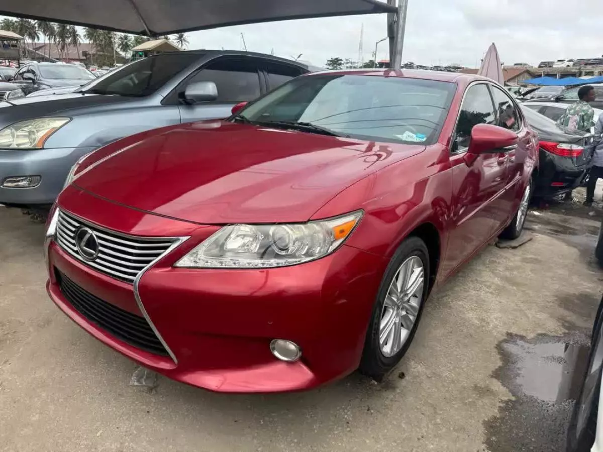 Lexus ES 350   - 2014