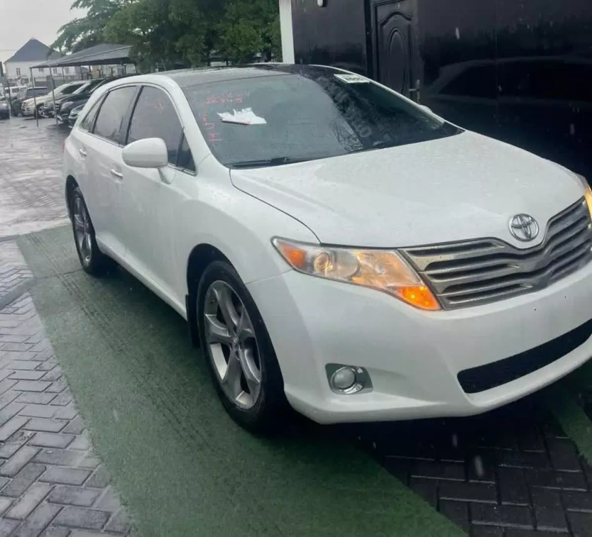 Toyota Venza   - 2012