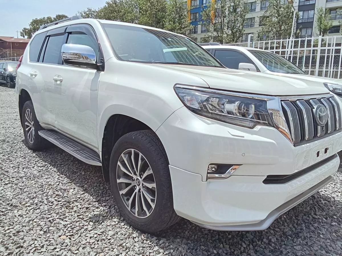 Toyota Landcruiser prado TX   - 2017