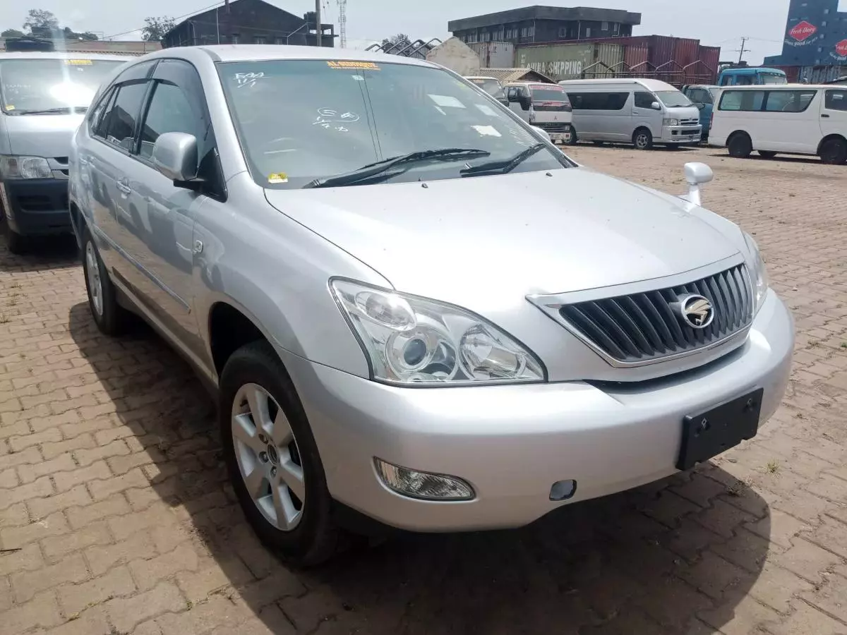Toyota Harrier - 2009