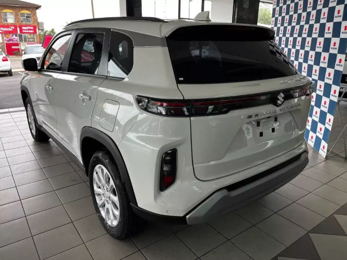 SUZUKI Grand Vitara   - 2024