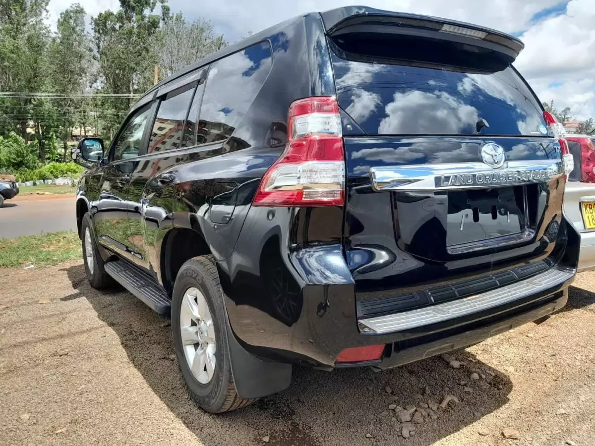 Toyota Landcruiser prado TX   - 2017