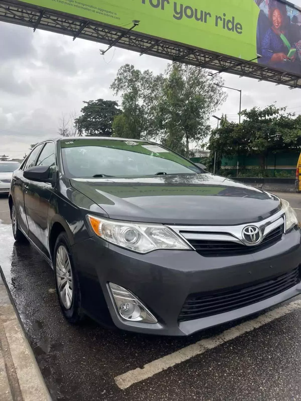 Toyota Camry   - 2012