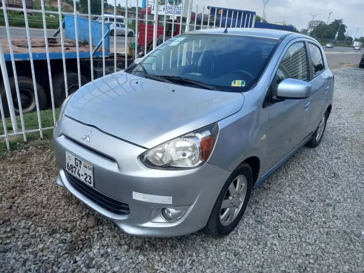 Mitsubishi Mirage   - 2013