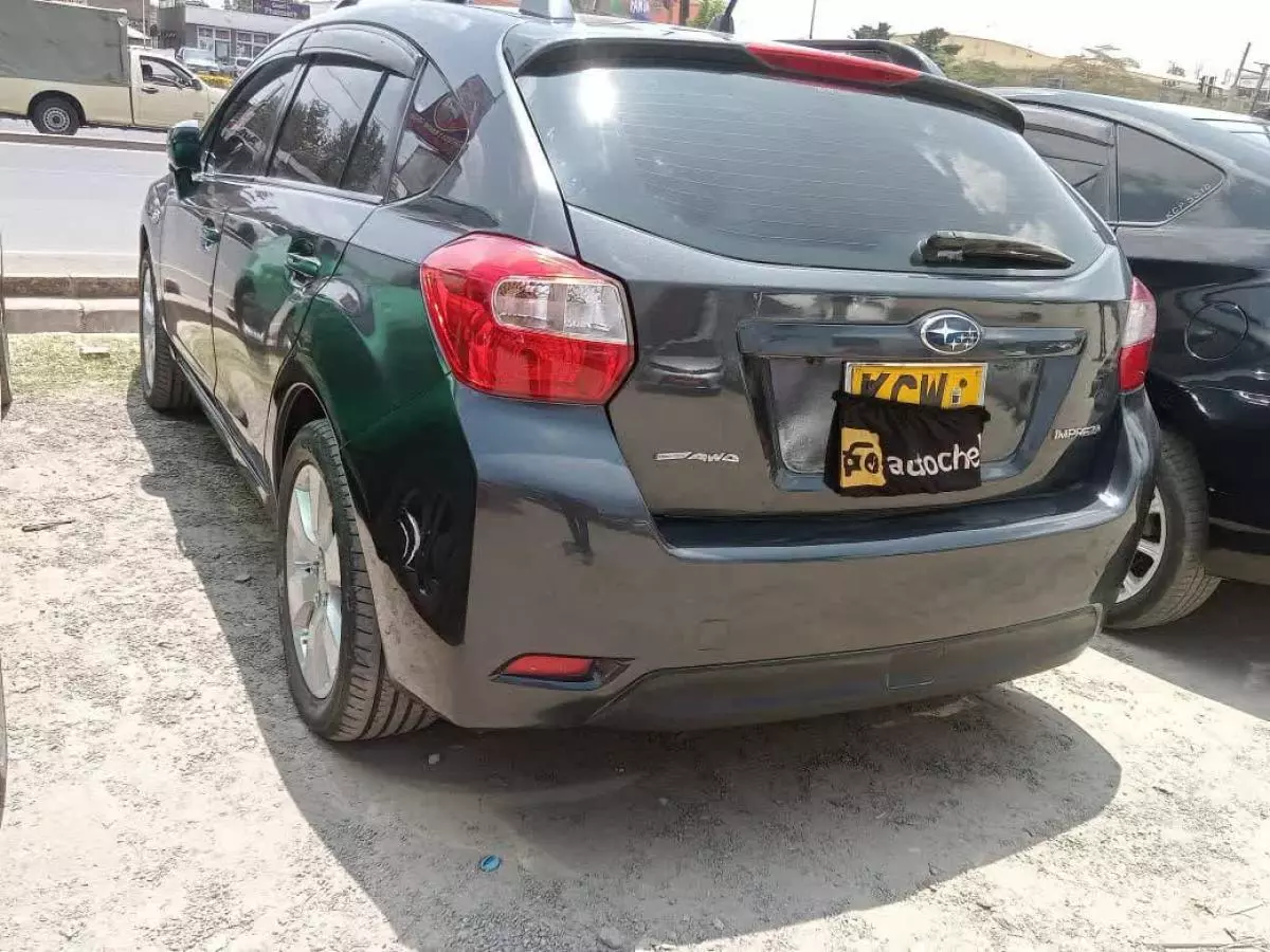 Subaru Impreza - 2012