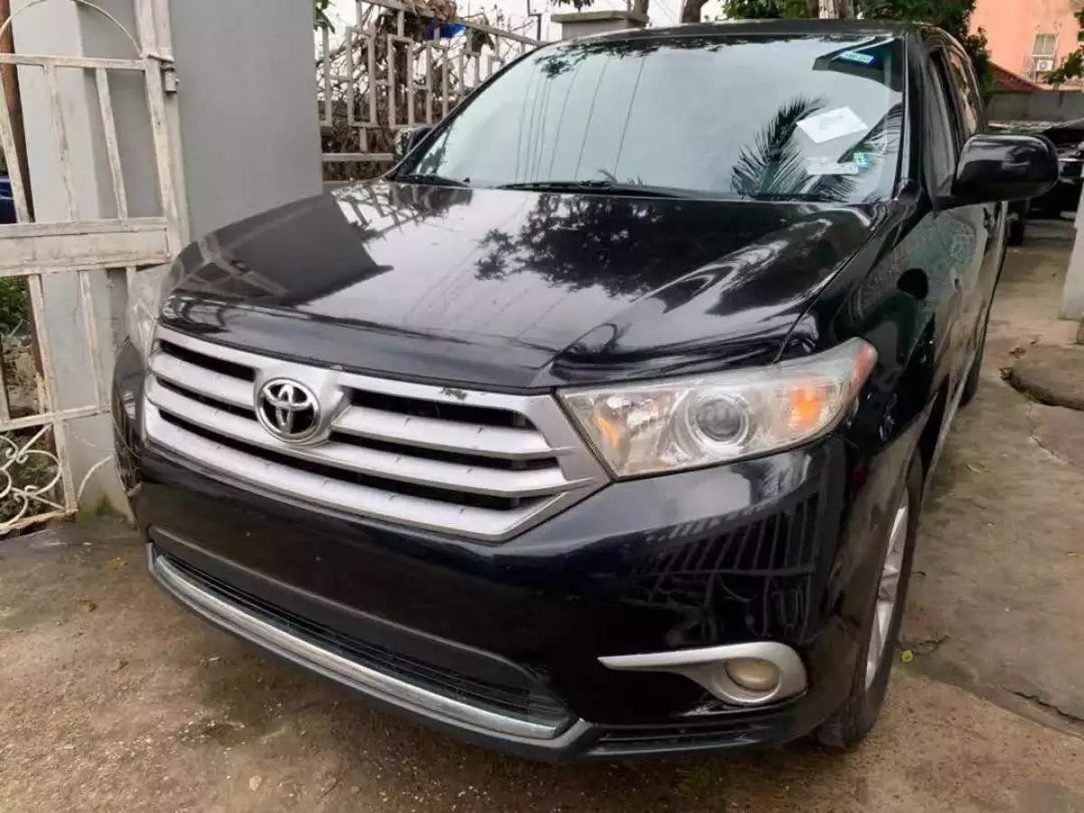 Toyota Highlander - 2013