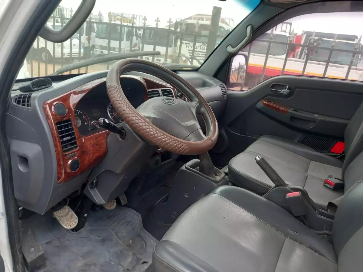 Kia Bongo - 2004