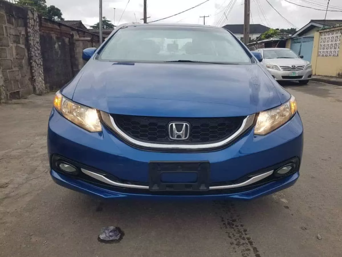 Honda Civic   - 2013