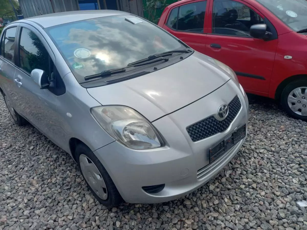 Toyota Yaris   - 2007