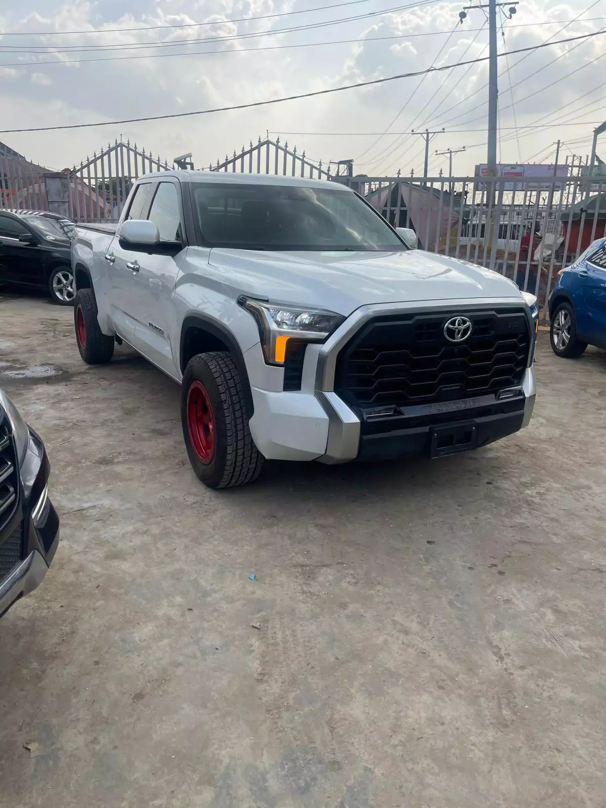 Toyota Tundra   - 2024