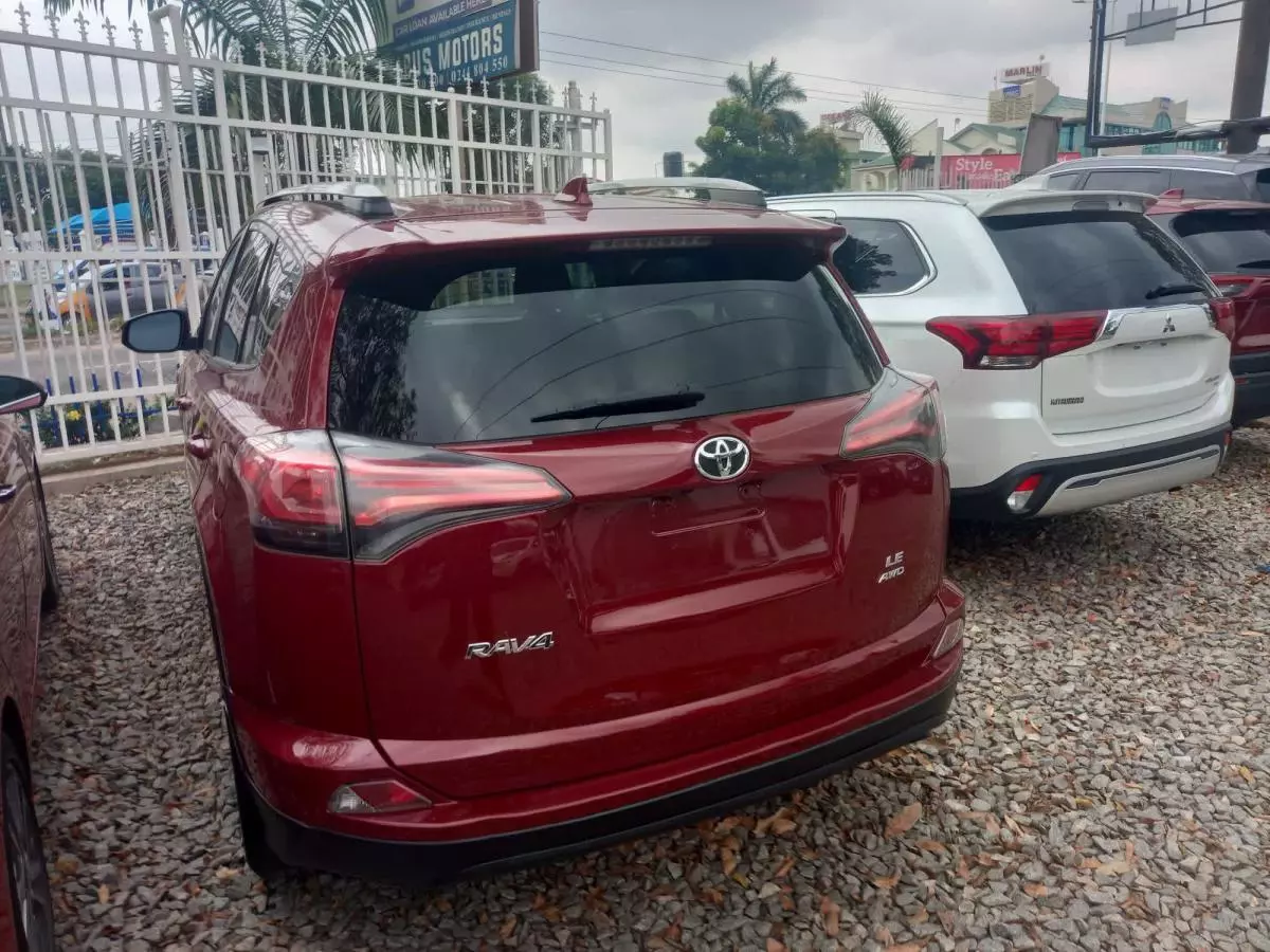 Toyota Rav4   - 2018